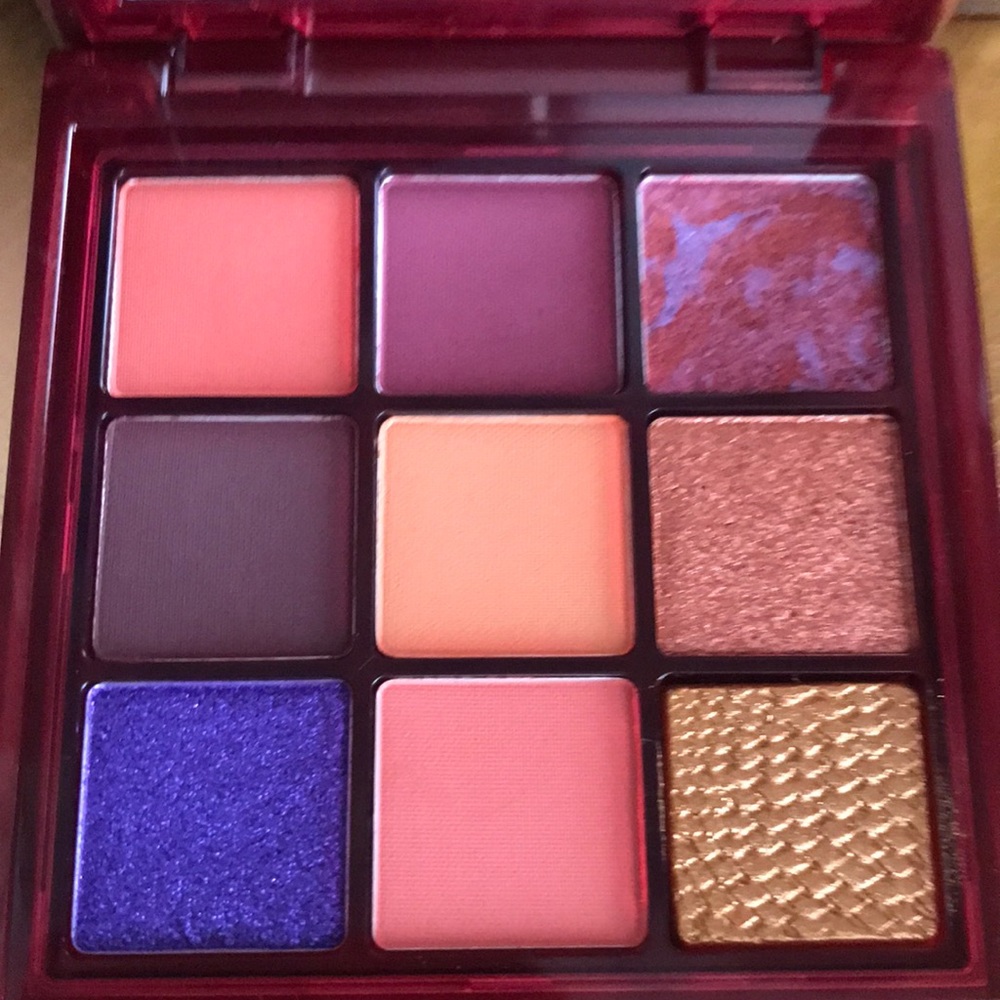 Huda Beauty wild Obession limited edition